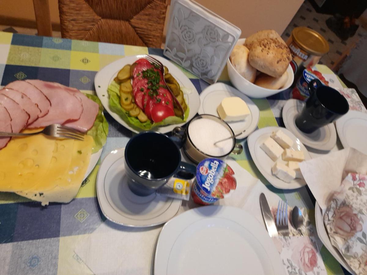 Taniespanie Rokietnica Rokietnica  Екстериор снимка